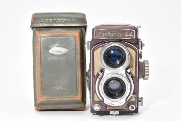 【ジャンク】YASHICA ヤシカ 44 二眼レフ フィルムカメラ #830