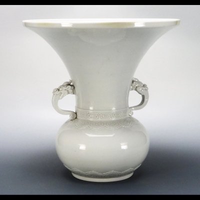 【治】時代平戸焼　龍耳花瓶☆高さ 27.8ｃｍ 花入 置物 壷 (検索：古作 時代 古い 古平戸 時代品 三川内焼 横石嘉助 中里茂右衛門)BCS07