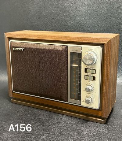 A156 ジャンク1円スタート SONY ICF-9740 FM/AM 2バンドホームラジオ アンティーク 昭和レトロ 通電確認済