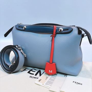 【フェンディ】超美品 バイザウェイ ミディアム 2way ショルダーバッグ 本革 レザー 斜め掛け ライトグレー