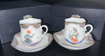 【江】西洋陶磁 Meissen マイセン 千夜一夜物語 アラビアンナイト カップ＆ソーサー 2客 箱付 古美術品(洋食器)XZ1375 JTijdo UTABkksd
