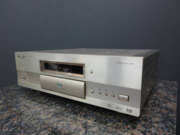 【お買い得品】Pioneer ユニバーサルプレーヤー DV-AX10 パイオニア (管理番号P5)