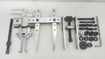 (1円スタート！) KOTO 江東産業 プーラービーム KP-20BM ＆ フロントベアリング＆プッシュプーラー 自動車整備 動作良好 B4822