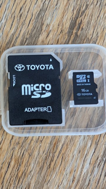 トヨタ純正ナビ SDカード NSZN-W64T 2023年 春版