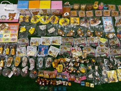 S0306G リラックマ 大量 セット グッズ おもちゃ ストラップ キーホルダー フィギュア マスコット ミニ ボトルライト バッジ スタンプ 