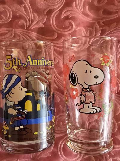 SNOOPY　スヌーピー　グラス２個　ガラス　USJ