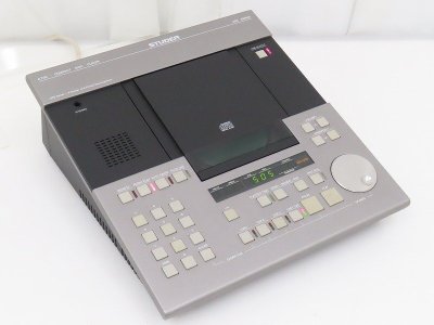 ▲▽【美品】STUDER A730 業務用 CDプレーヤー スチューダー CDM3ピックアップユニット/ウッドパネル/ダストカバー/元箱付▼032383003m-2△