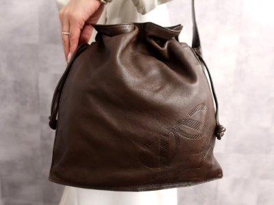 ●超美品●LOEWE ロエベ●アナグラム●ナッパ レザー 本革●ショルダー バッグ●ダークブラウン●ゴールド金具●肩掛け●かばん●Js65923