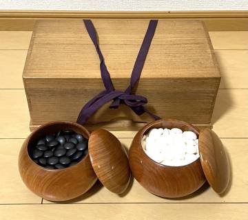 【混合なし良品】日向蛤碁石 碁石 蛤 那智黒石 白183個 黒182個 碁笥　蔵出し　碁盤