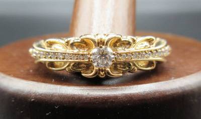 クロムハーツ 22k CHROME HEARTS ベイビークラシックフローラル クロス リング パヴェダイヤ 15&rarr;16号 サイズ直しいたします 18K WG 