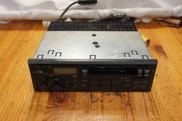 RX405 JVC 1DIN AUX カセット オーディオ ヘッドユニット @2447s