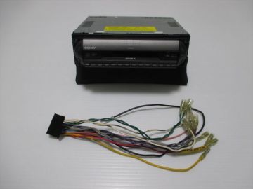 ●ソニー コンパクトディスクプレーヤー(CDX-R3300) 動作確認済