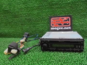 9FE5006 IK3)) フォルクスワーゲン ニュービートル GH-9CAZJ 2004年 前期型 社外品 ナカミチ CDオーディオデッキ CD-400