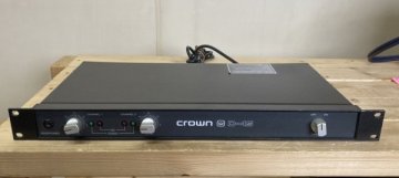 CROWN D45 パワーアンプ　スタジオアンプ　名機