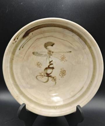 宋時代　磁州窯壽字白釉茶碗(E-36)