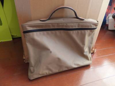 エルベシャプリエの書類ケースを格安で！