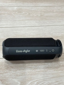 iina-style Bluetooth スピーカ