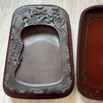 硯　すずり　端渓硯（たんけいけん） 梅花・鳥文彫刻 刻銘入り 硯石（硯）書道具