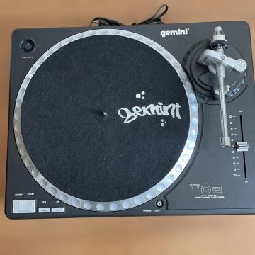 Gemini TT02 ターンテーブル