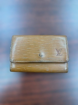 Louis Vuitton キーケース エピ レザー マンダリン