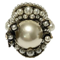 GUCCI(グッチ) リング - ブロンズ×白 フラワー(花)